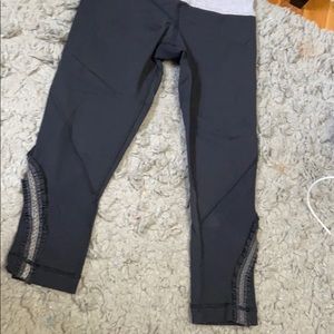 Lululemon leggings 21’